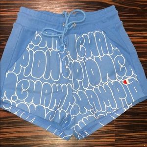 ✨✨CHAMPION SWEAT SHORTS✨✨